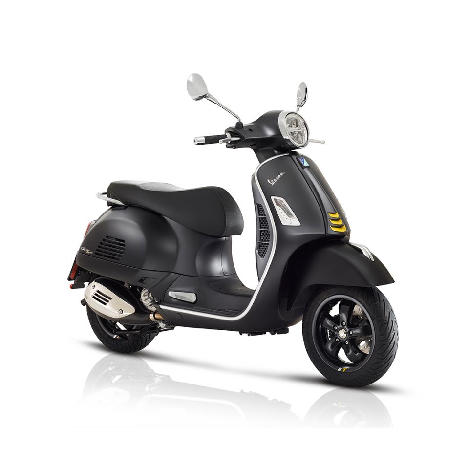 Vespa GTS 300 Supertecht HPE Euro 5 Mat Zwart 