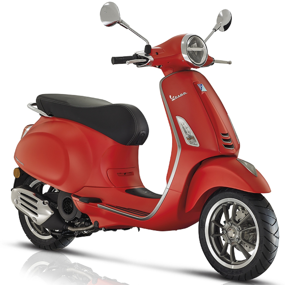 Vespa Primavera Sport Euro 5 Mat Rood 