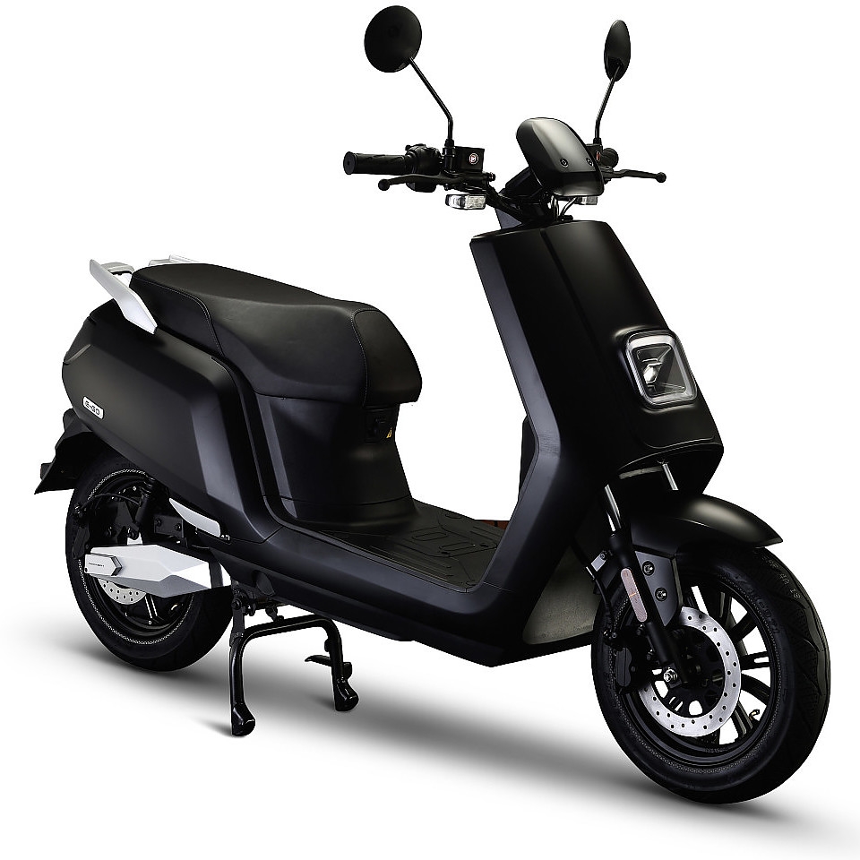 Iva E-Go S5 mat zwart 1